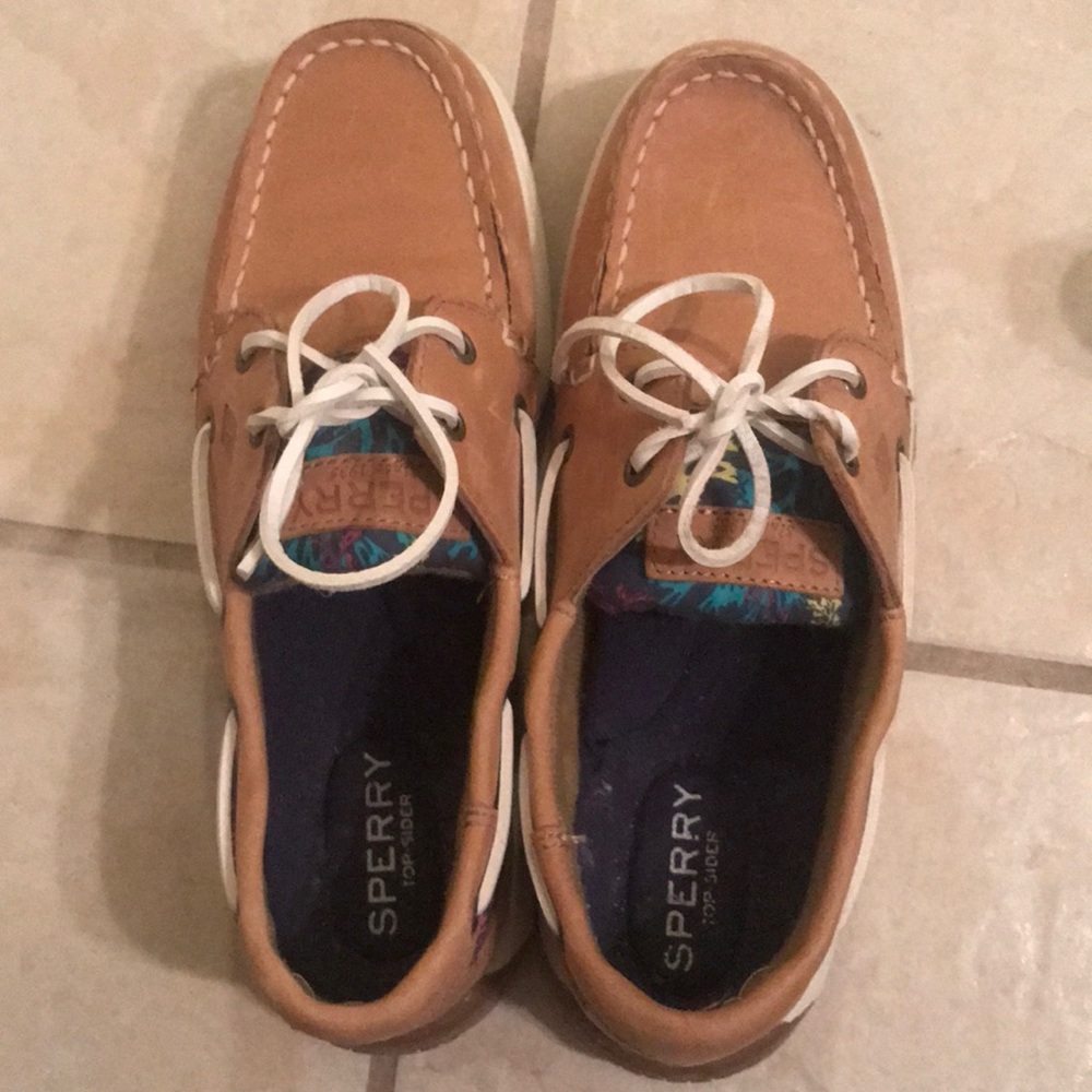 sperrys - Picture 2 of 3